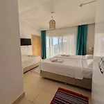 فندق Likya